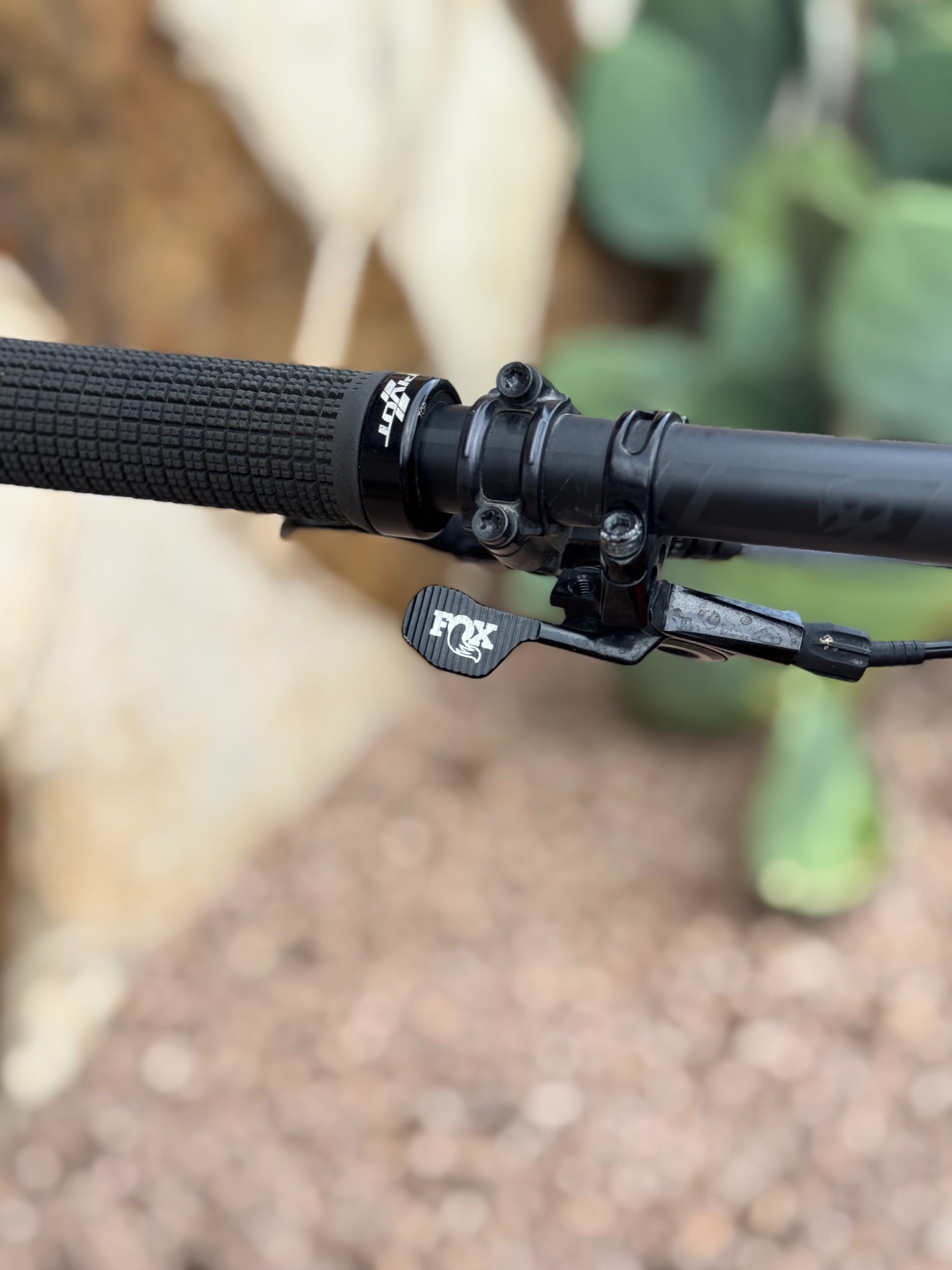 Pre-Owned PIVOT FIREBIRD TEAM ORANGE LG