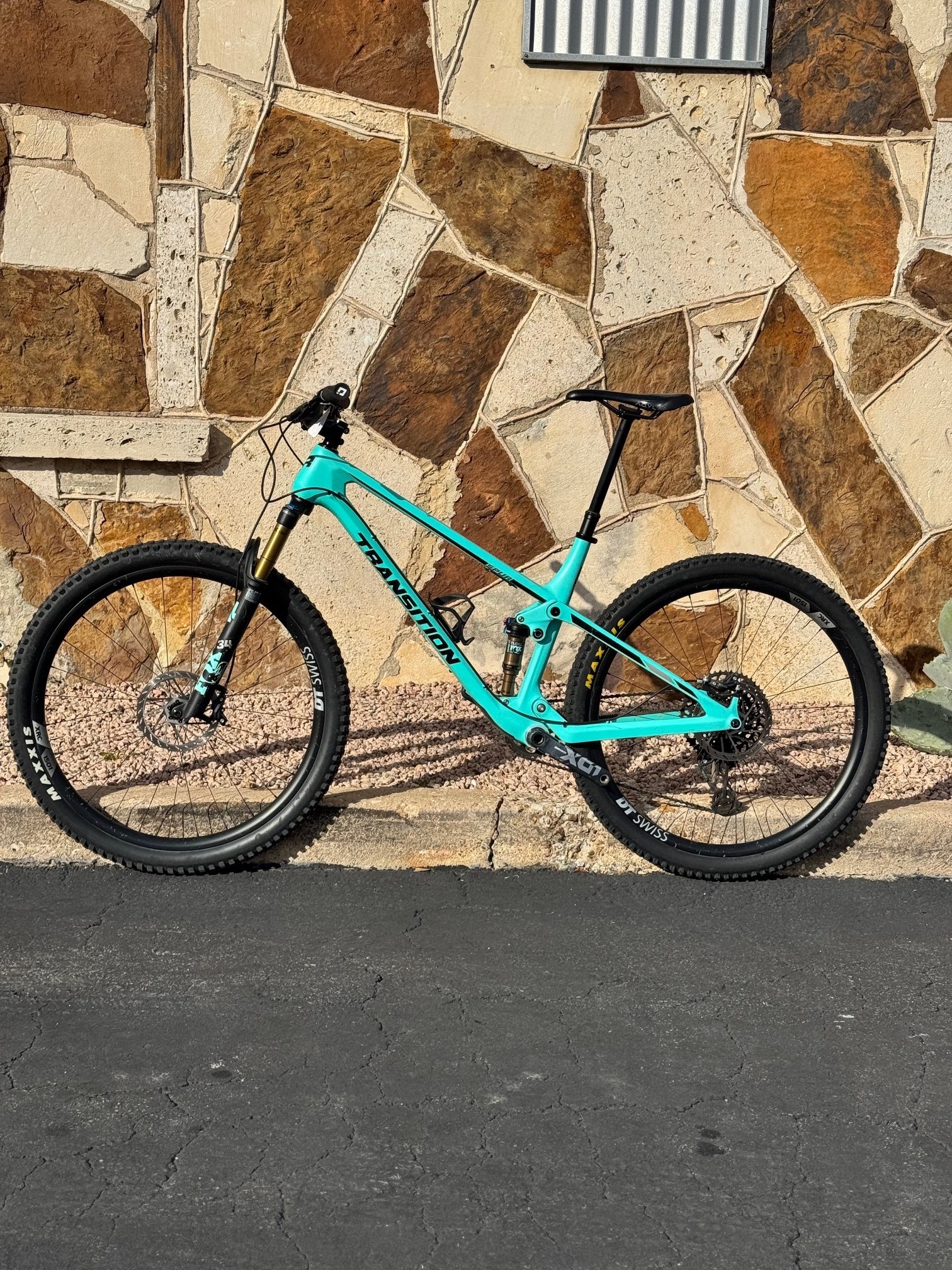 Slack Transition Spur on consignment Large