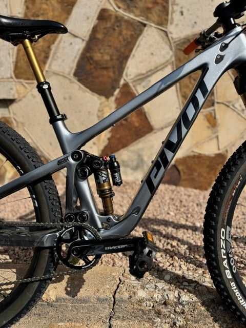 Pre-Owned Pivot Trail 429