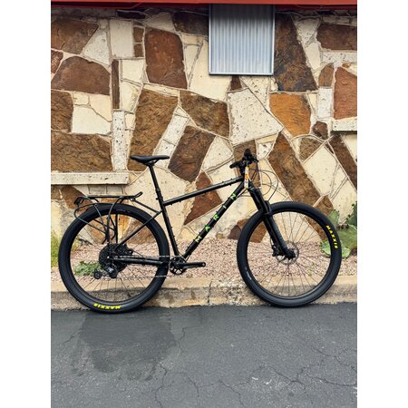 MARIN PINE MOUNTAIN 2 29 BLACK Large