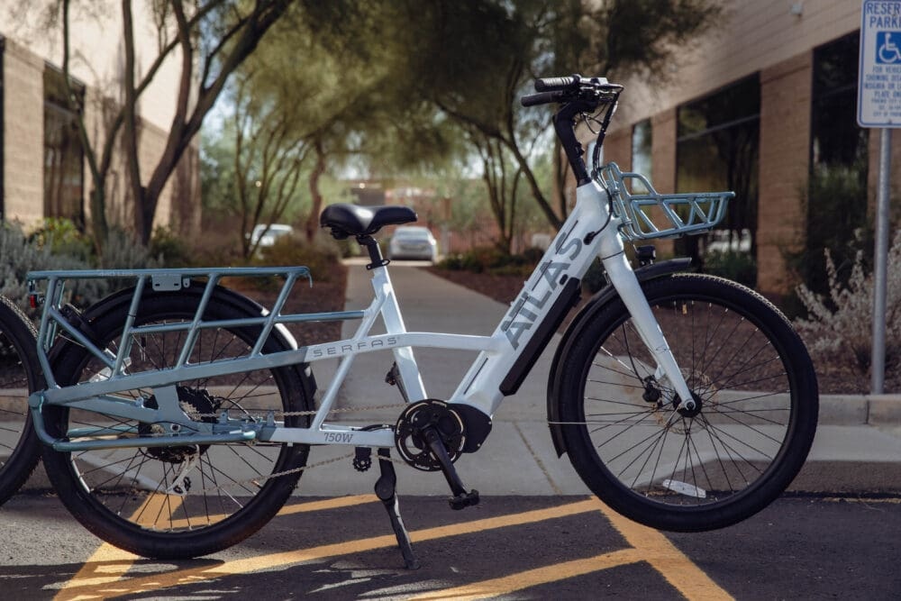 Serfas Atlas 750W Step Thru - White/Aqua