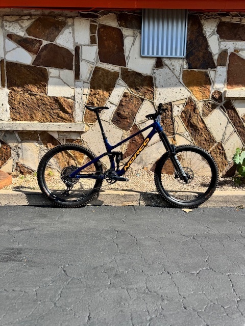 23 NORCO SIGHT C2 BLUE/ORG 27.5 demo