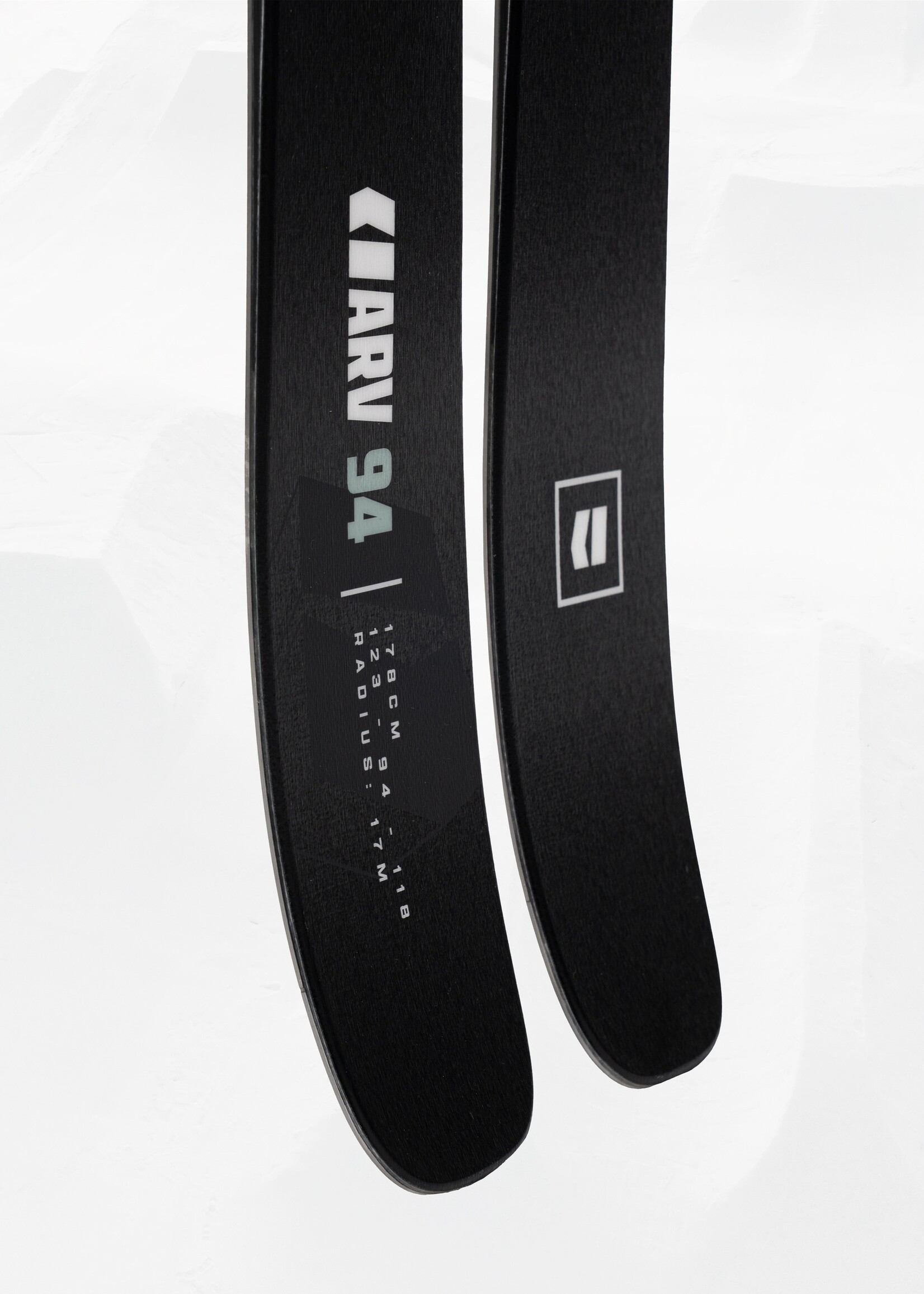 Armada 26 Armada ARV 94