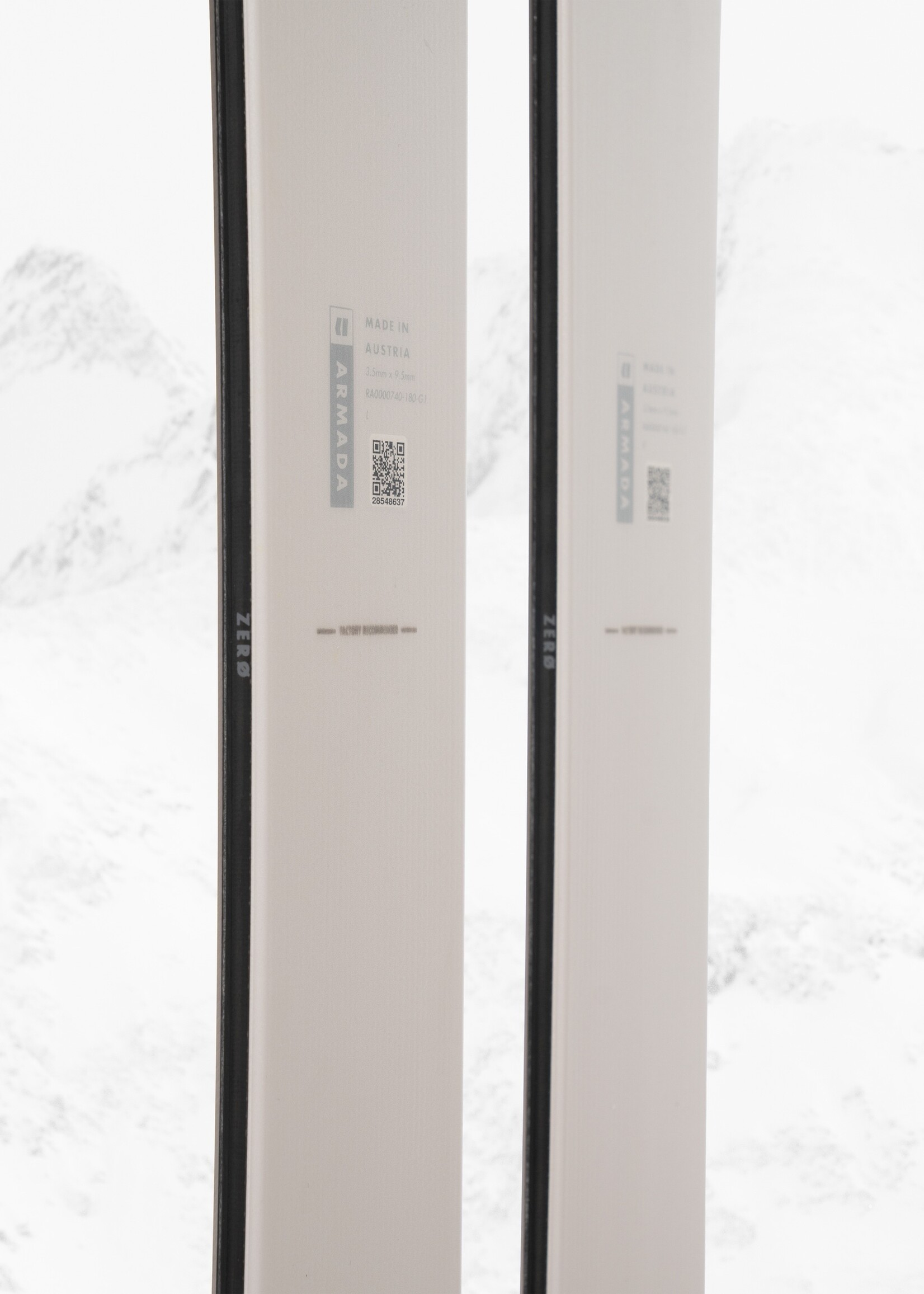 Armada 26 Armada Stranger 100