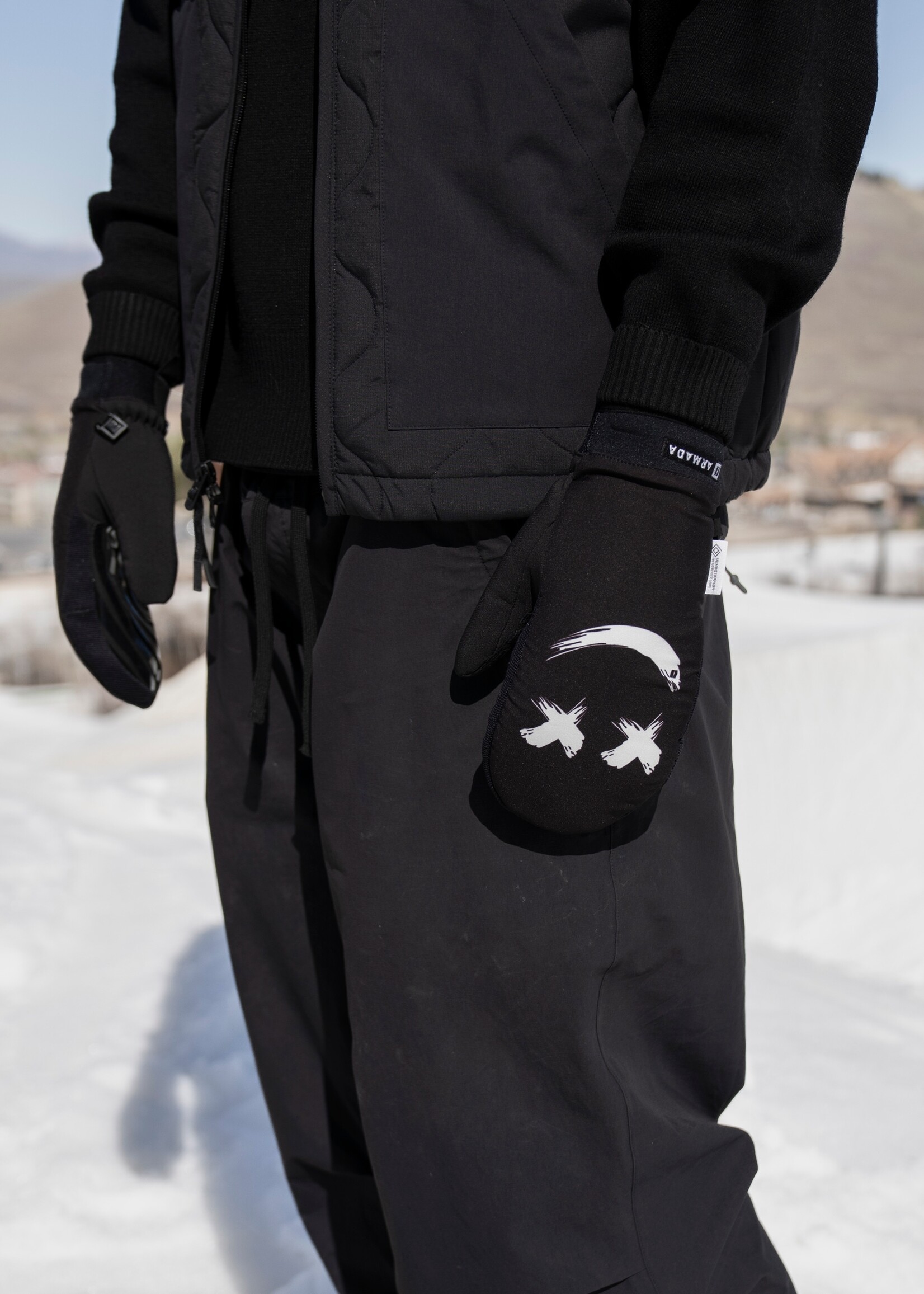 Armada Armada Carmel Windstopper Mitt