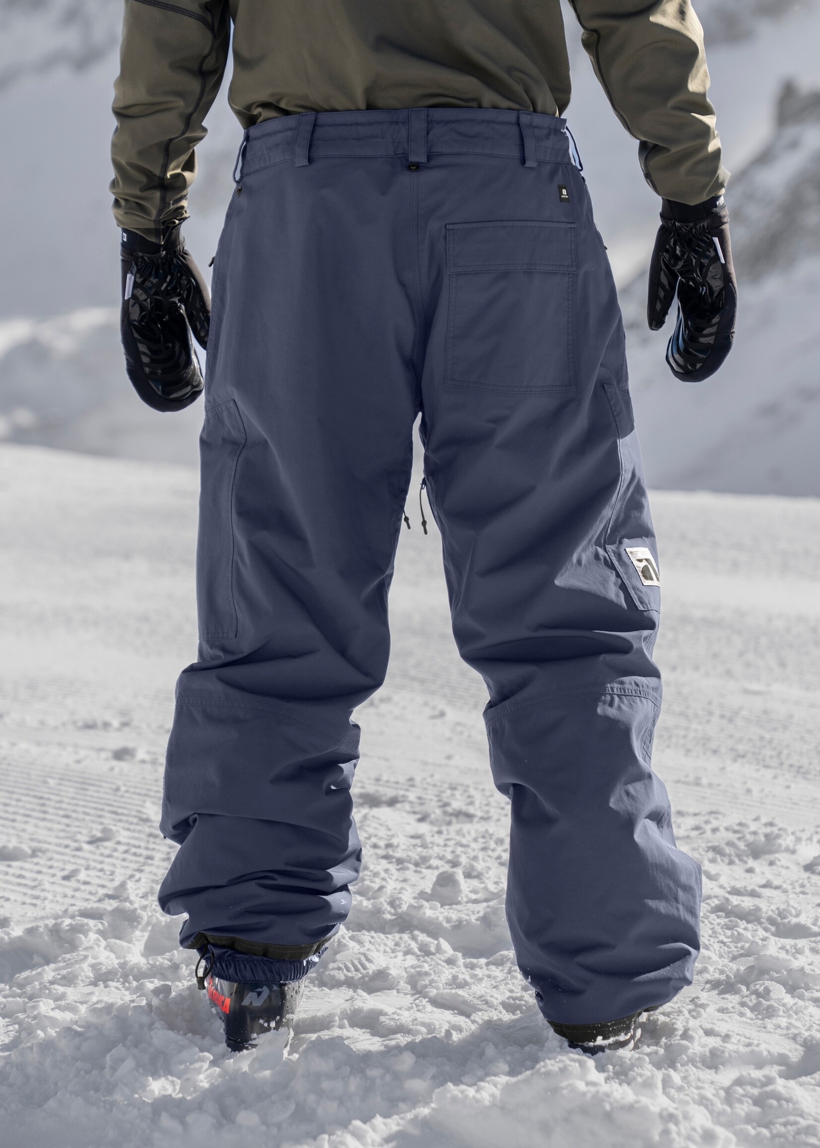Armada Armada Corwin 2L Insulated Pant