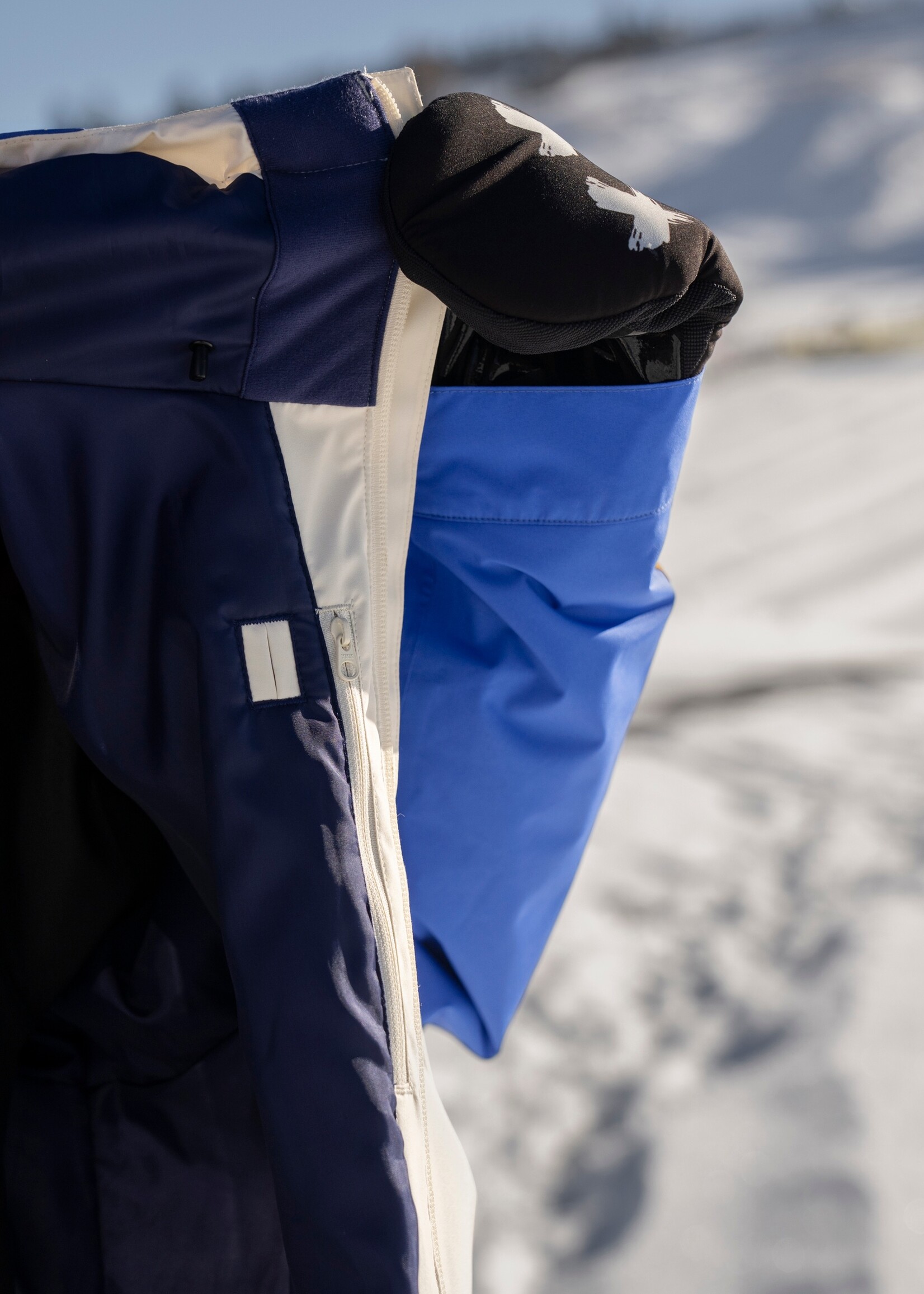 Armada Armada Gansett 2L Insulated Anorak Jacket