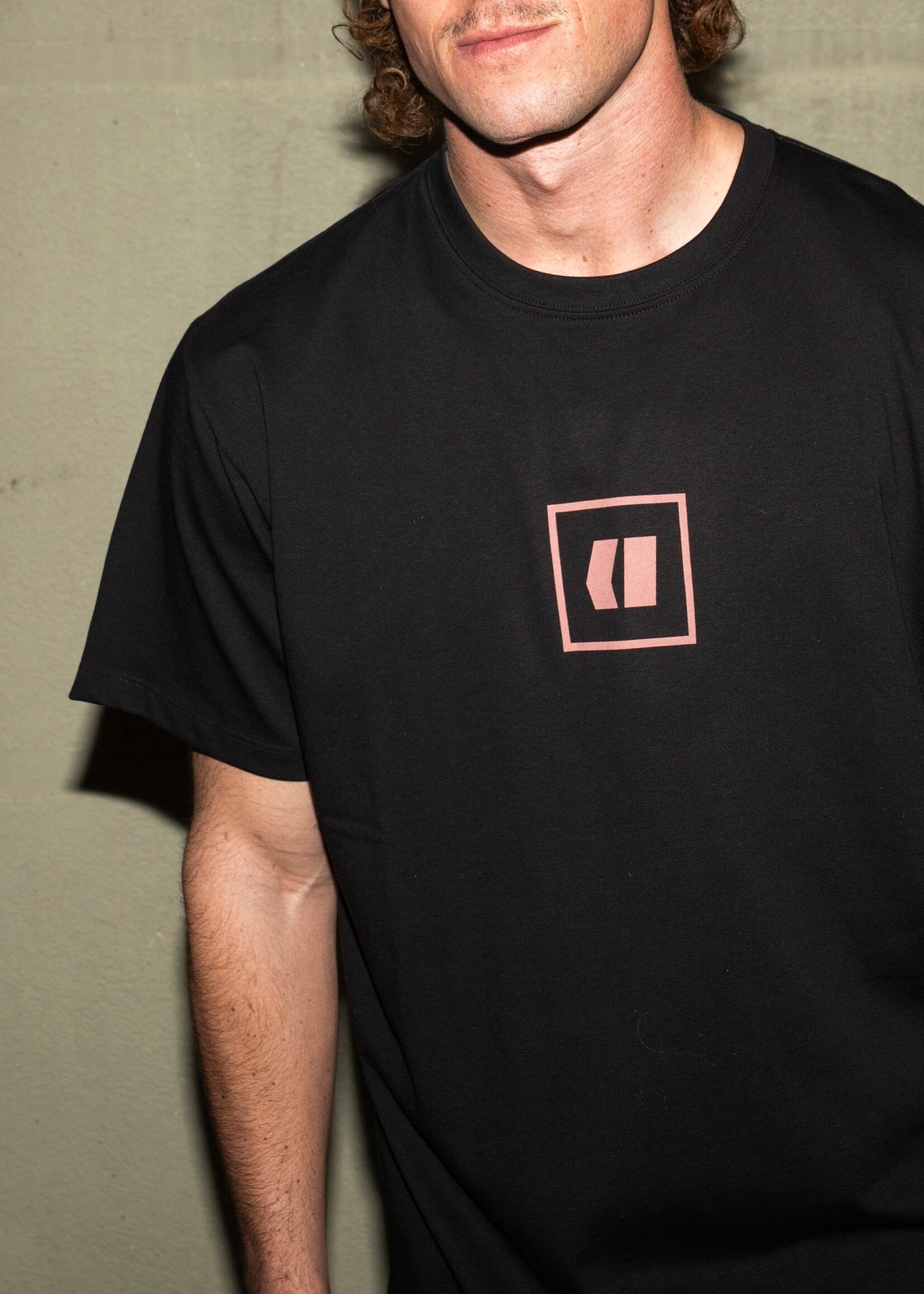 Armada Armada Icon Tee