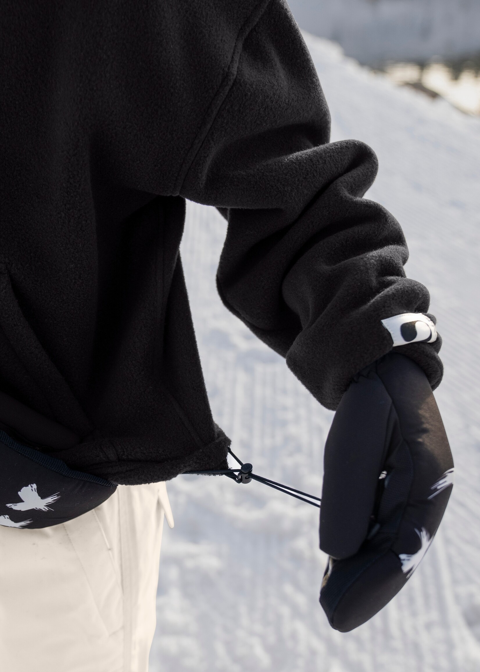 Armada Armada Carmi Hoodie