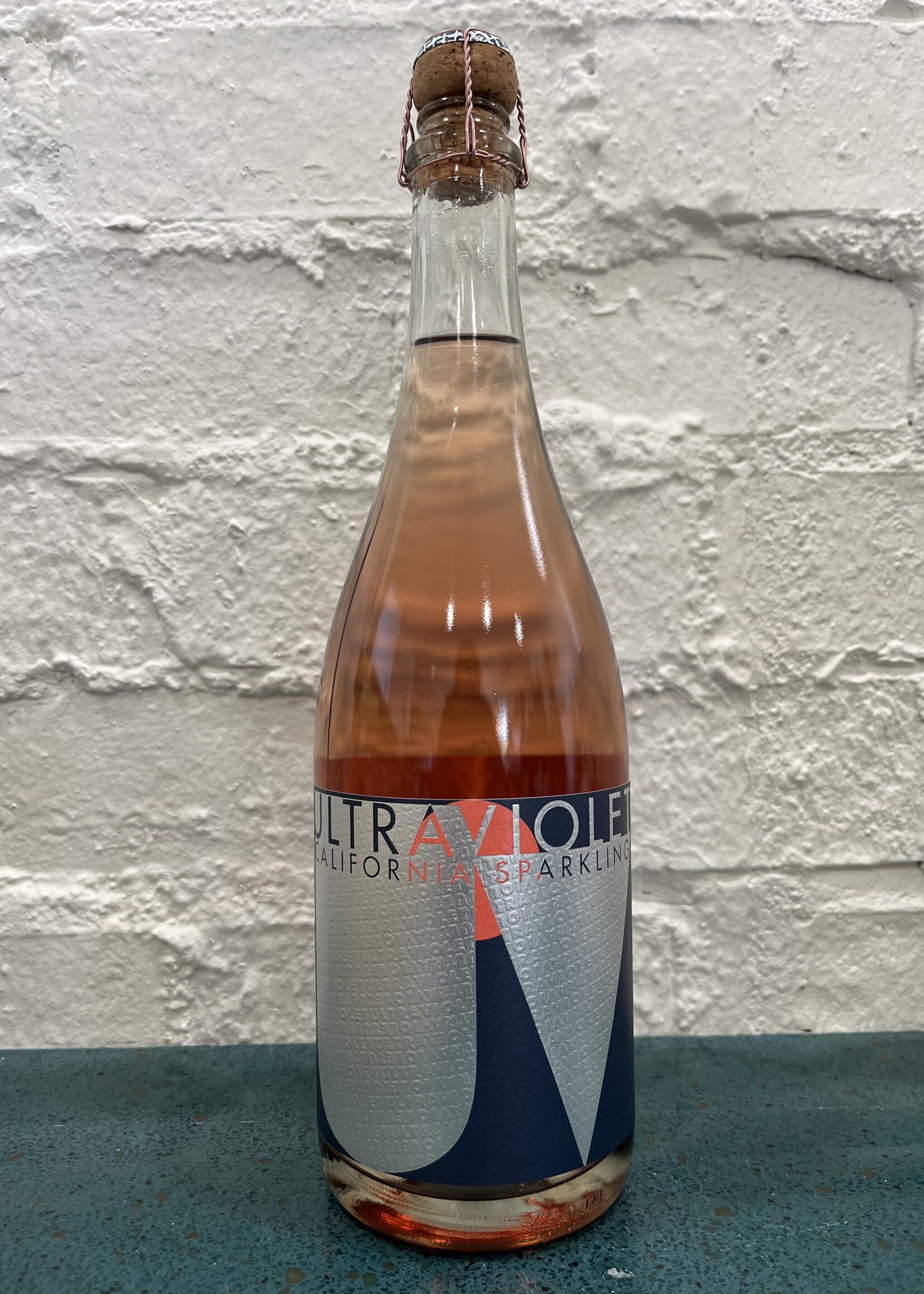 Poe Poe Ultraviolet Sparkling Rosé