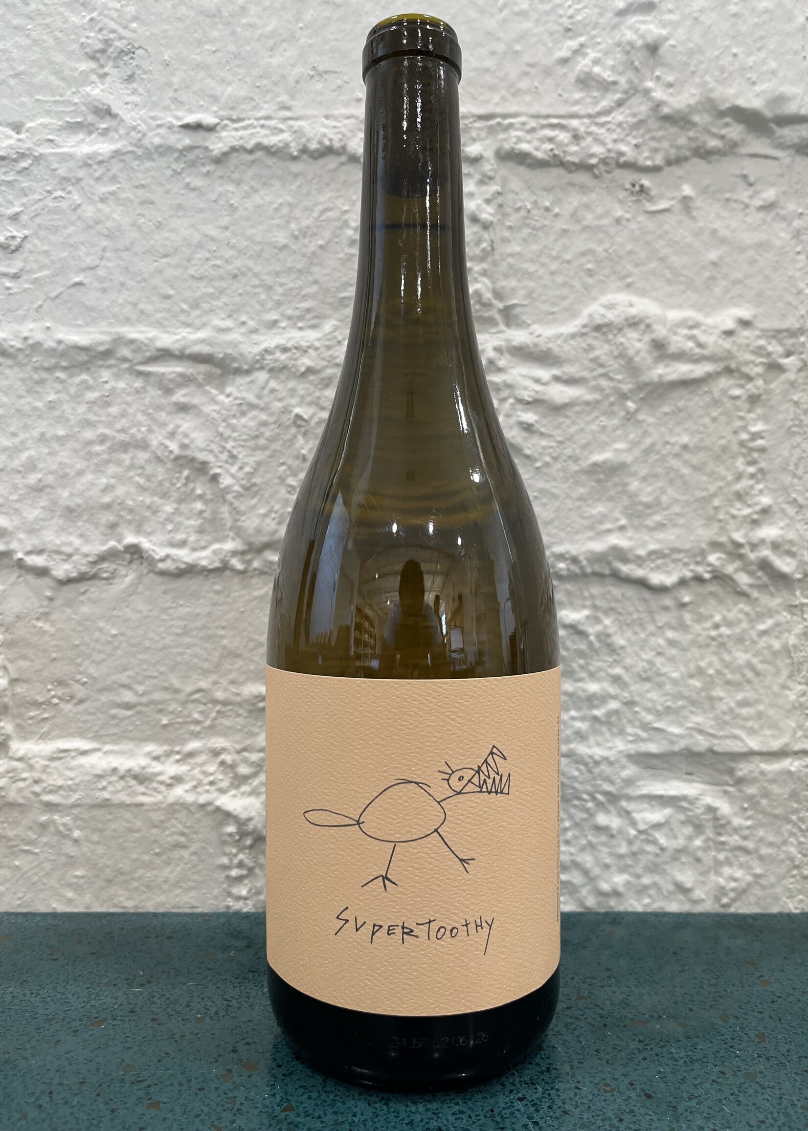 I. Brand & Family 'Supertoothy' White Blend