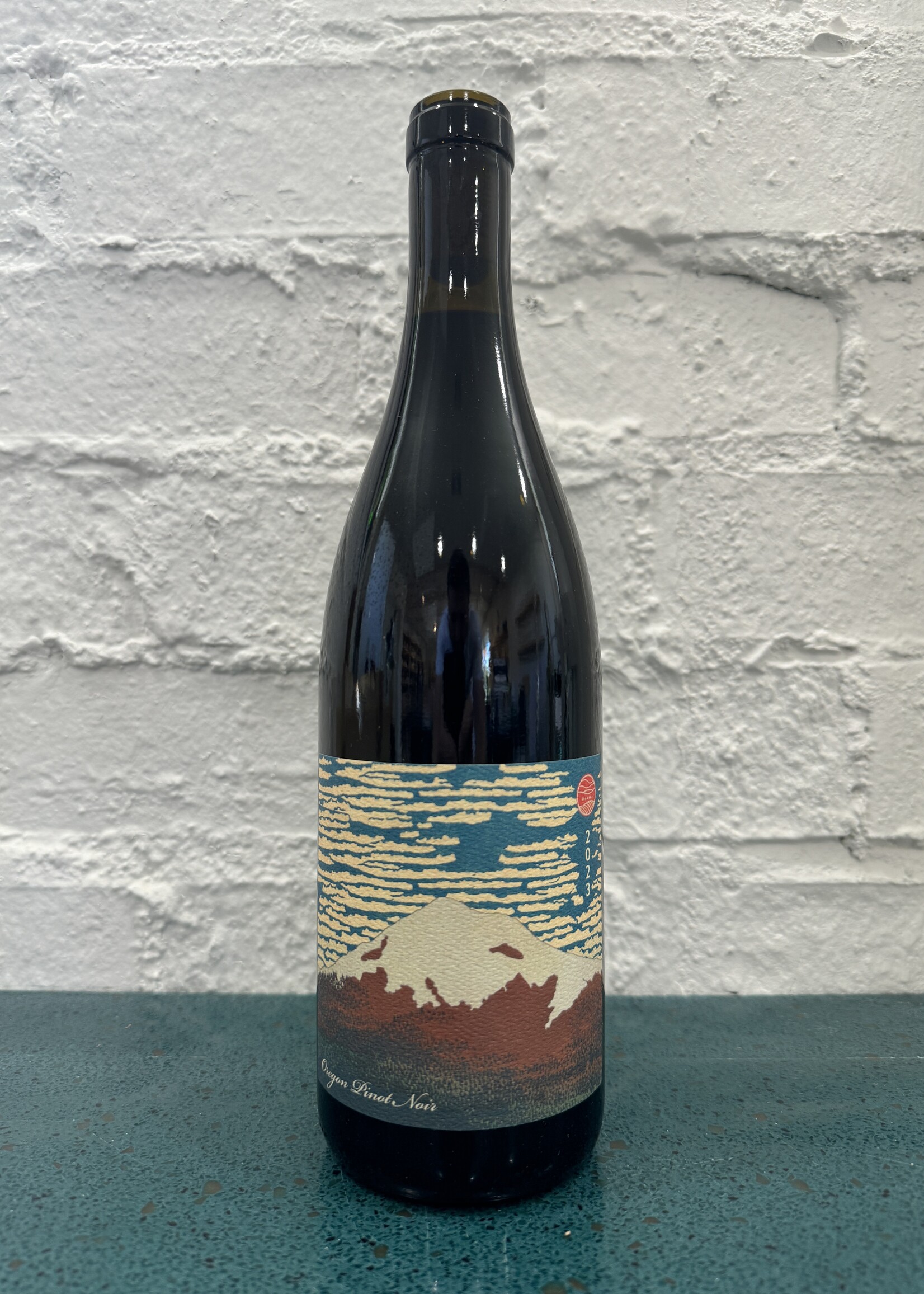 Salem Wine Company Eola Amity Hills Pinot Noir