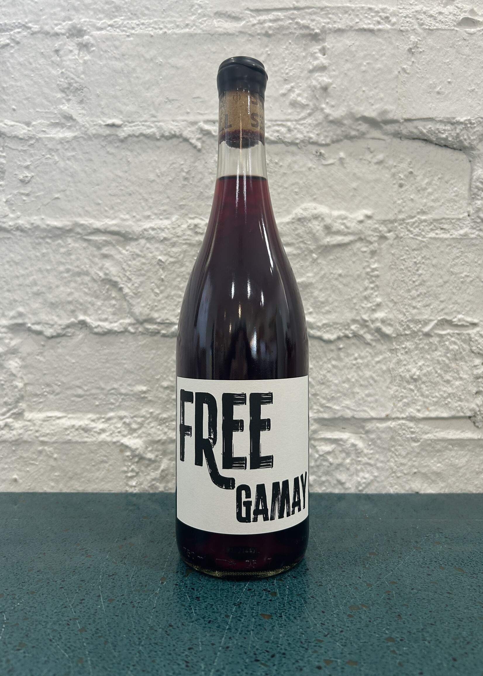 Maison Noir  'Free Gamay'