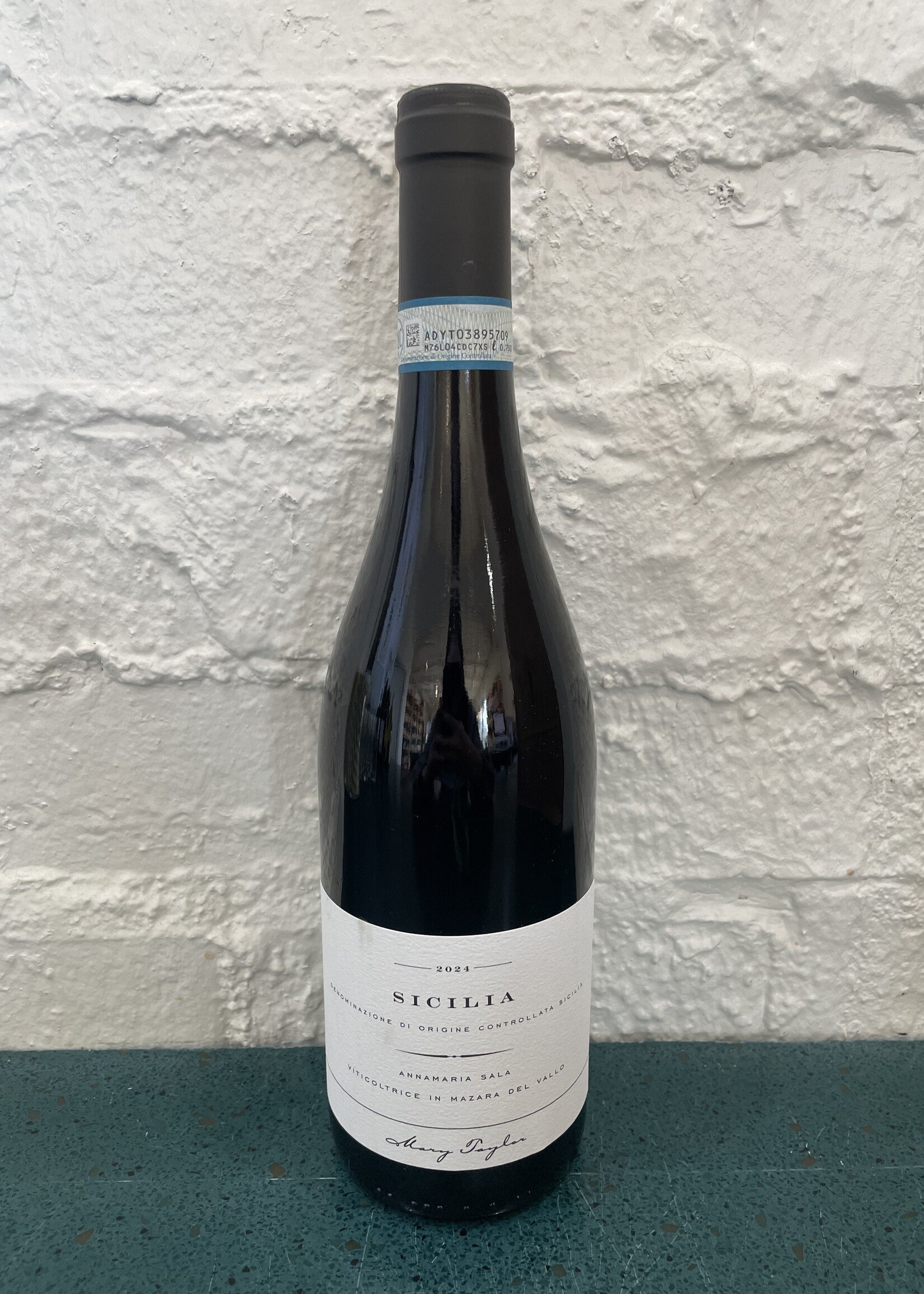 Mary Taylor Mary Taylor Sicilia Rosso