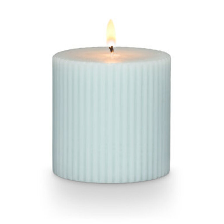 ILLUME Beautifully Done Small Fragranced Pillar Candle, Fresh Sea Salt