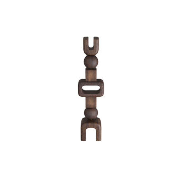 Bakari Sculpture