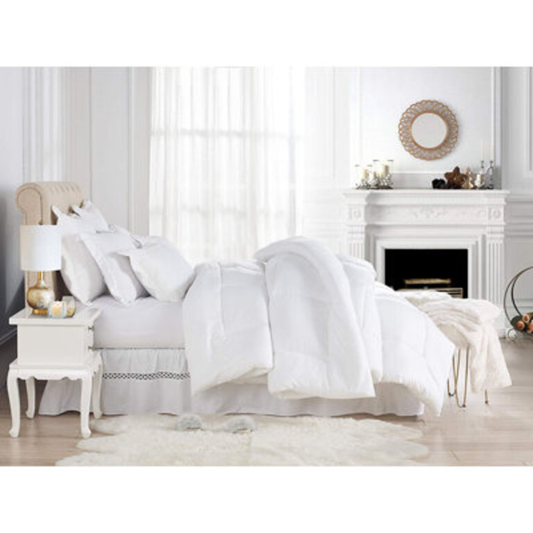 1800 Series White Down-Alternative Duvet Insert