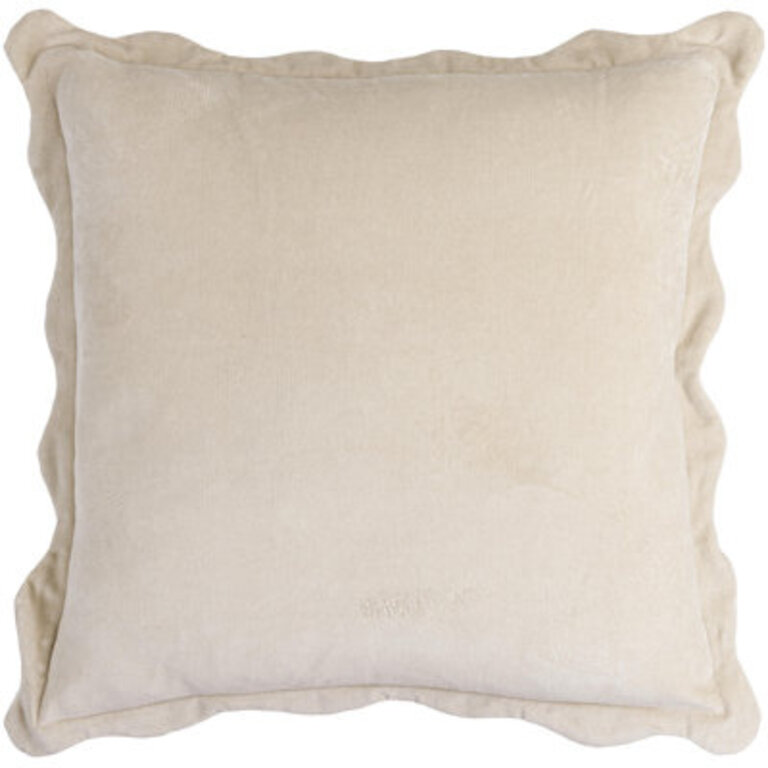 Collier Scalloped Edges Throw Pillow