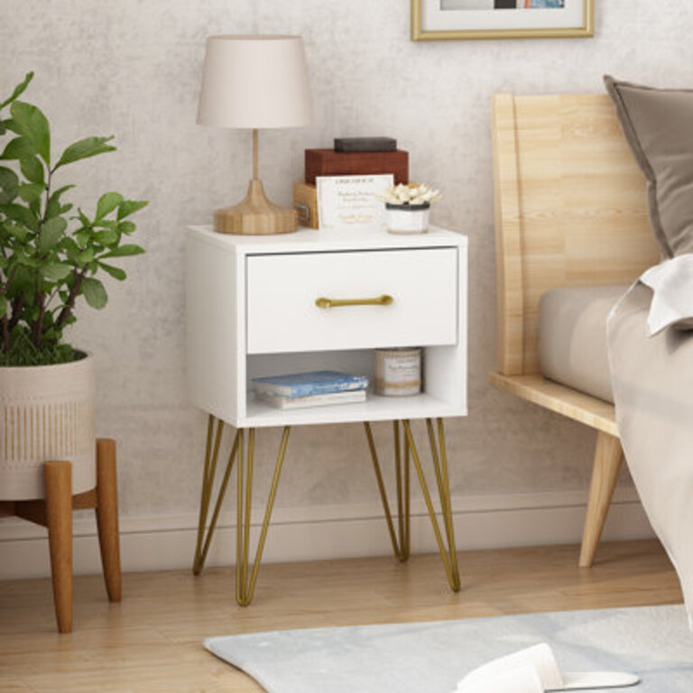 Katika 156 W Nightstand