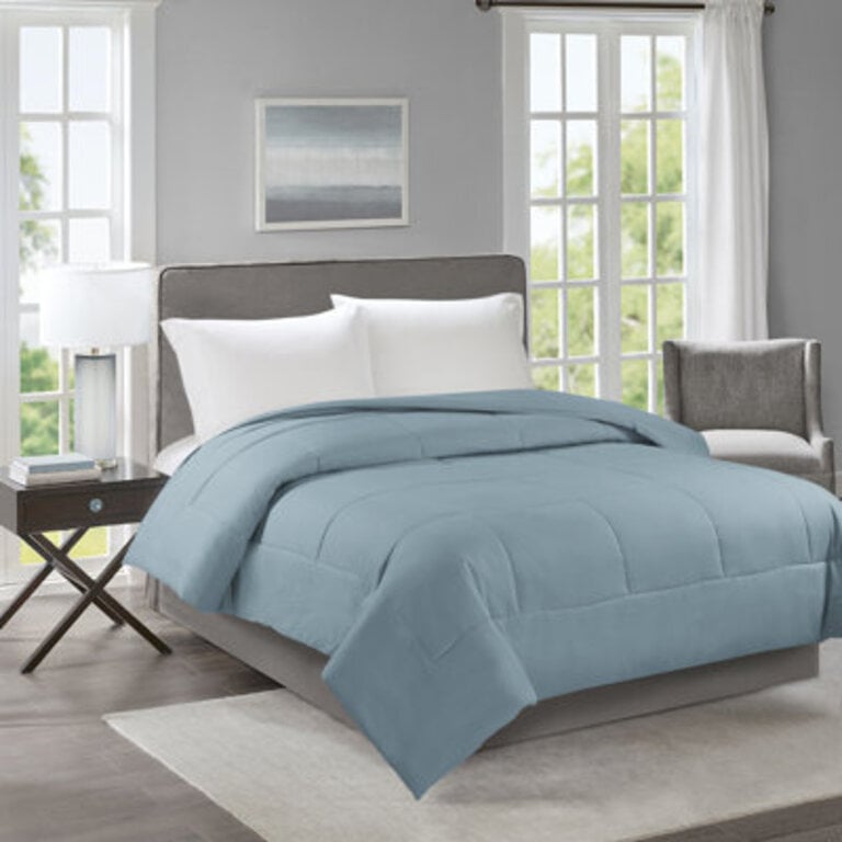 1800 Series All Season Down Alternative Comforter