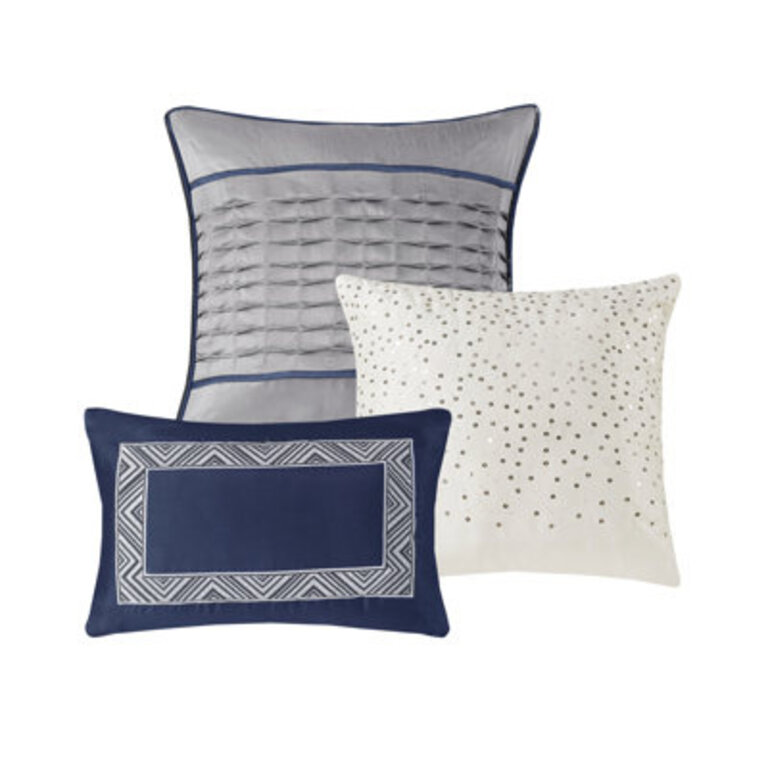 Rhapsody 6 Piece Reversible Jacquard Quilt Set with Throw Pillows