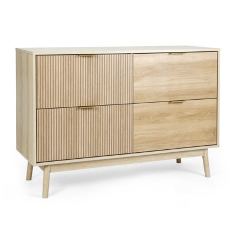 Jermel 472 W 4 - Drawer Dresser