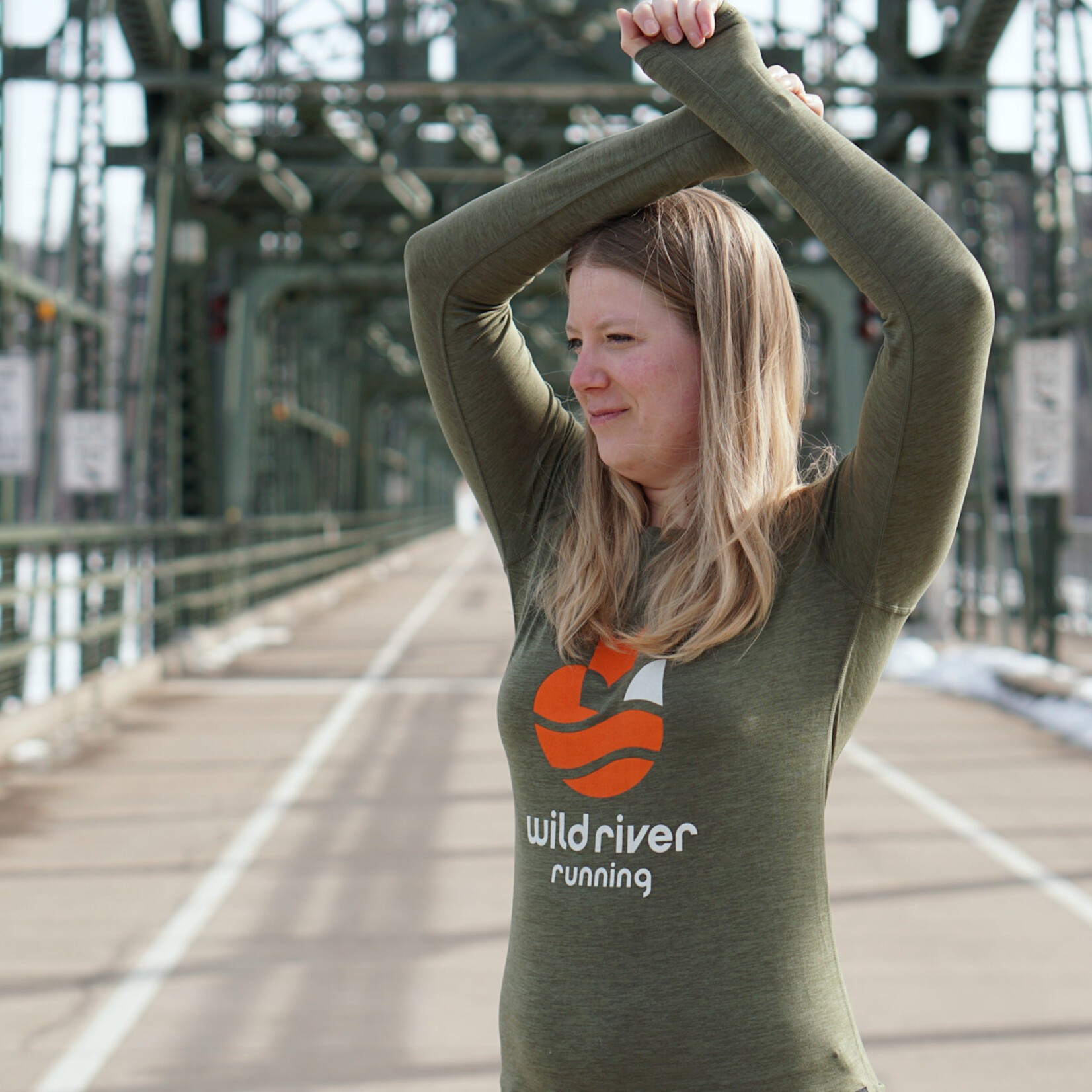 Sky Manufacturing W Perform Tech Long Sleeve