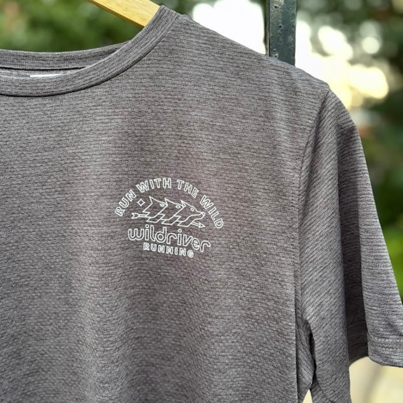 Sky Manufacturing Men's Luxdry Short Sleeve Tech Tee