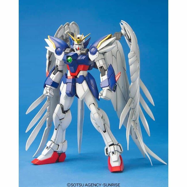 BANDAI HOBBY MG: GUNDAM WING: ENDLESS WALTZ: WING GUNDAM ZERO (EW) (GUNPLA MODEL KIT)