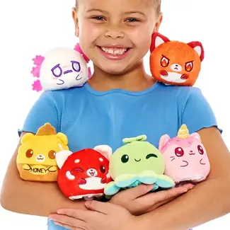 Plushiverse Kawaii Cuties Reversible Plushie Mystery Box