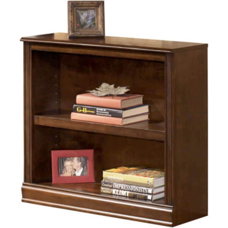 Hamlyn Bookcase Size: Large