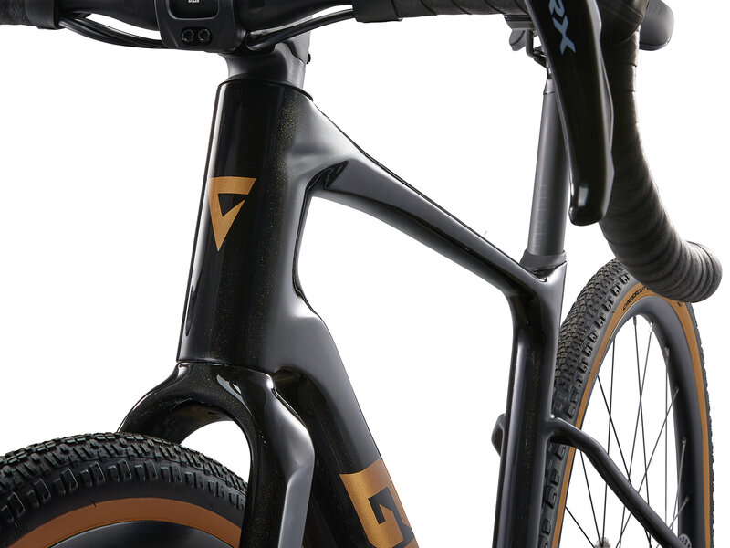 Giant Revolt Advanced 3, Panther