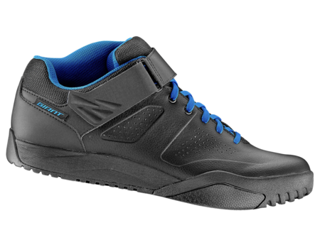 Giant Shuttle Shoe