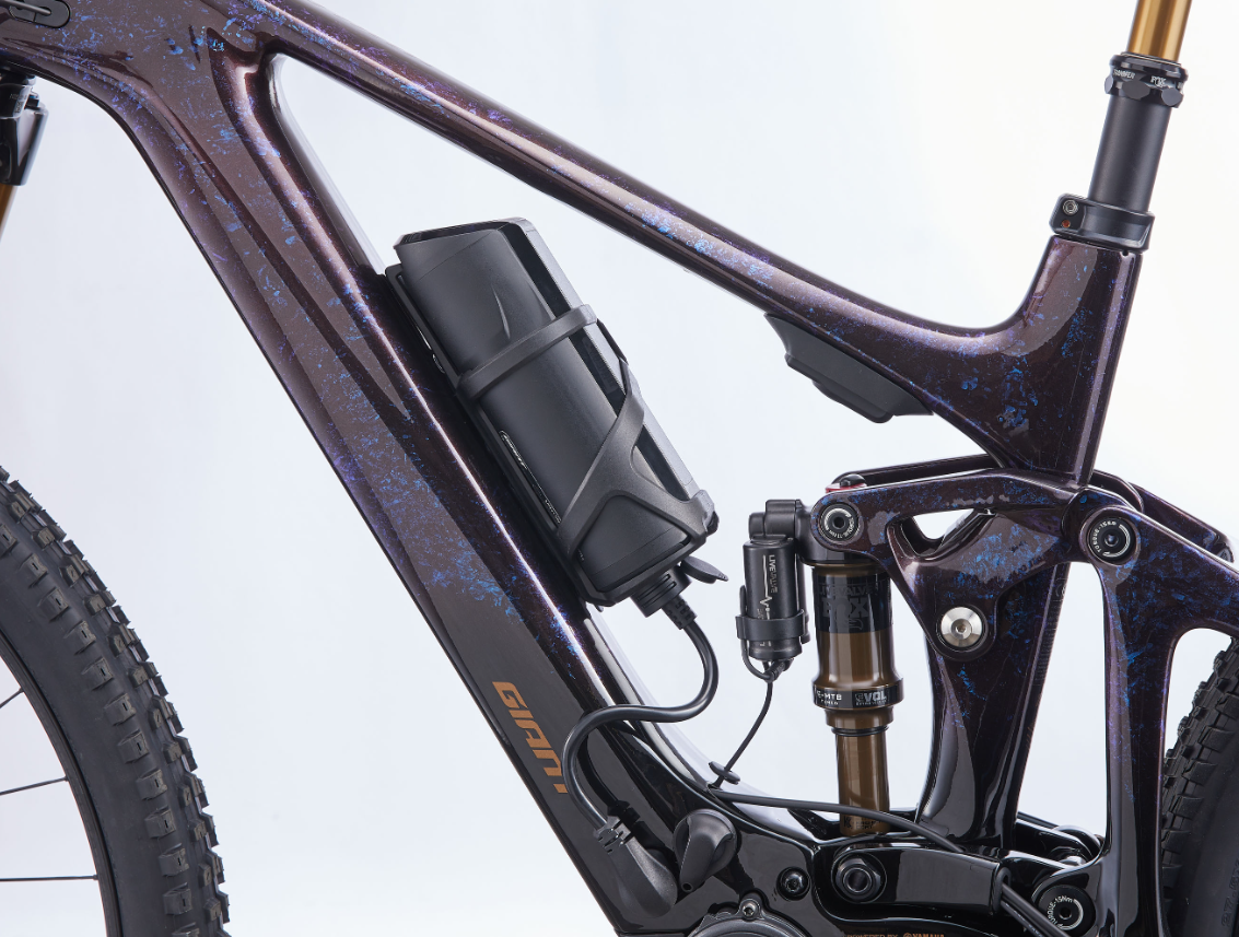 Giant EnergyPak plus 200WH