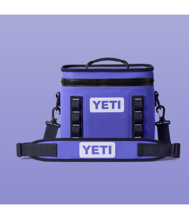 YETI Hopper Flip 8
