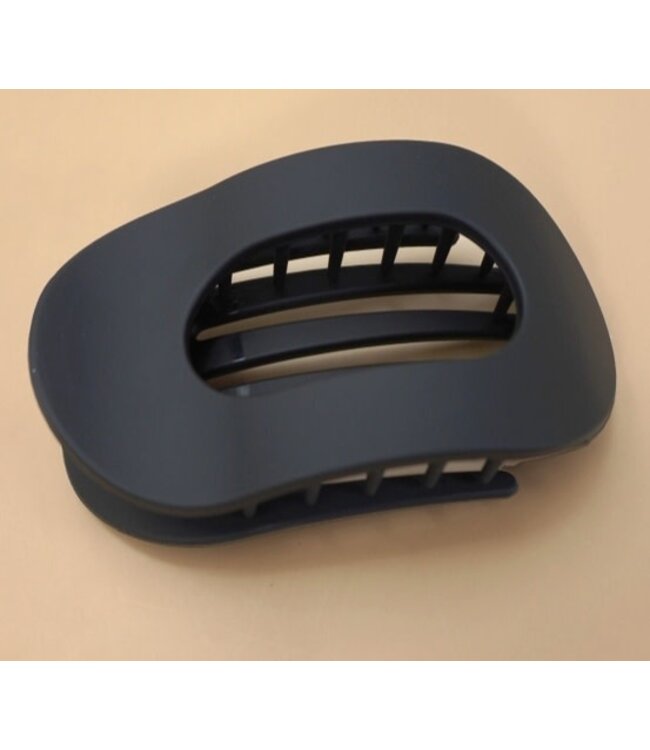 Jumbo Lay Flat Oval Claw Clip