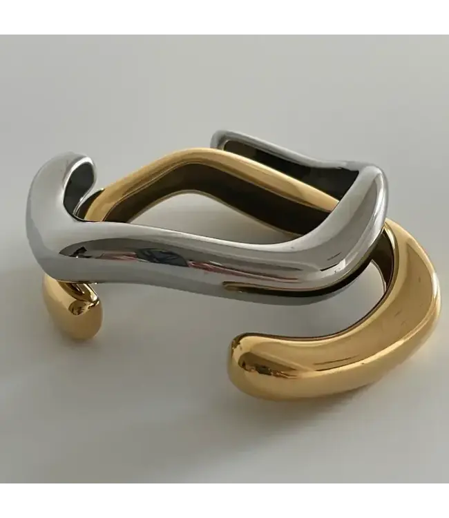 HoopLa Editorial Wave Cuff