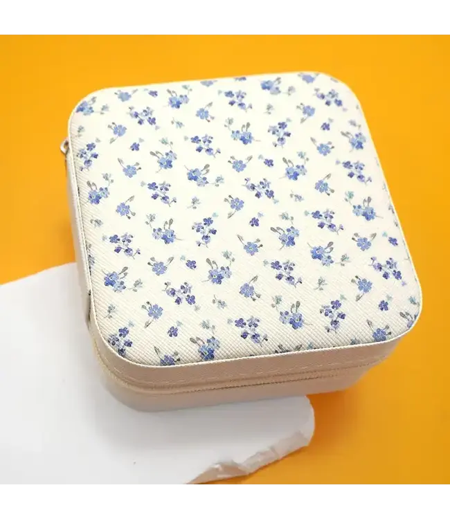 Designed Jewelry Organizer Travel Box