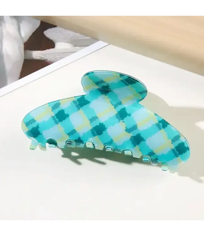 Large Checker Oval Hair Claw Clip