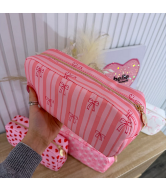 belle Makeup Bags
