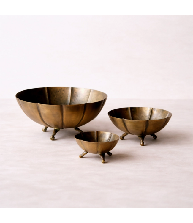 Vintage Inspired Brass Scalloped Footed Bowl