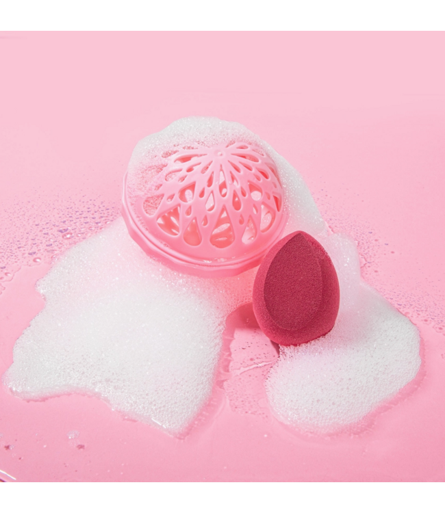 The Original MakeUp Erase Machine Washable MakeUp Blender
