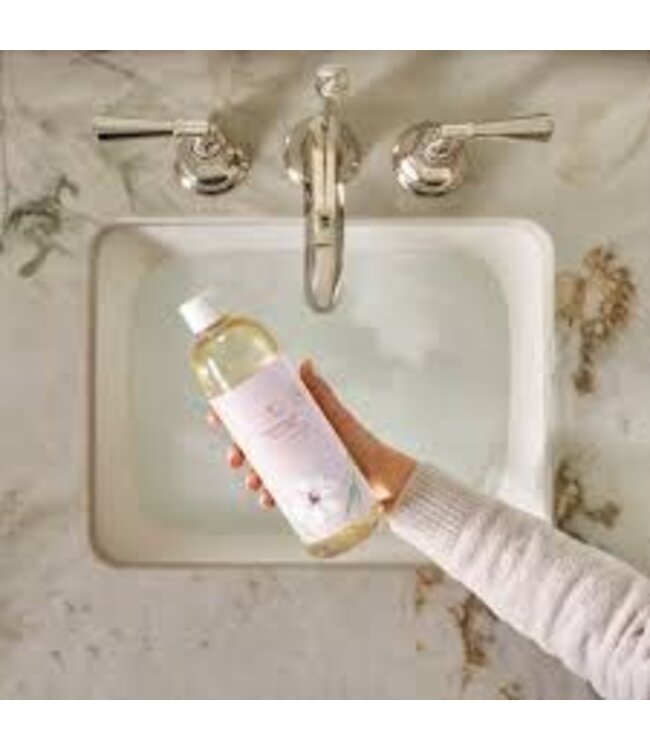 Thymes Magnolia Willow Hand Wash Refill