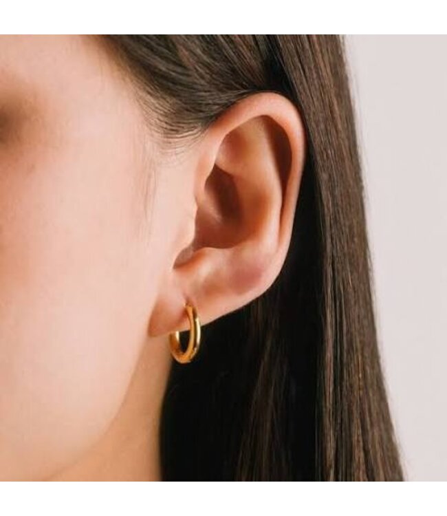 Lover's Tempo Bea 15mm Hoop Earrings- Gold