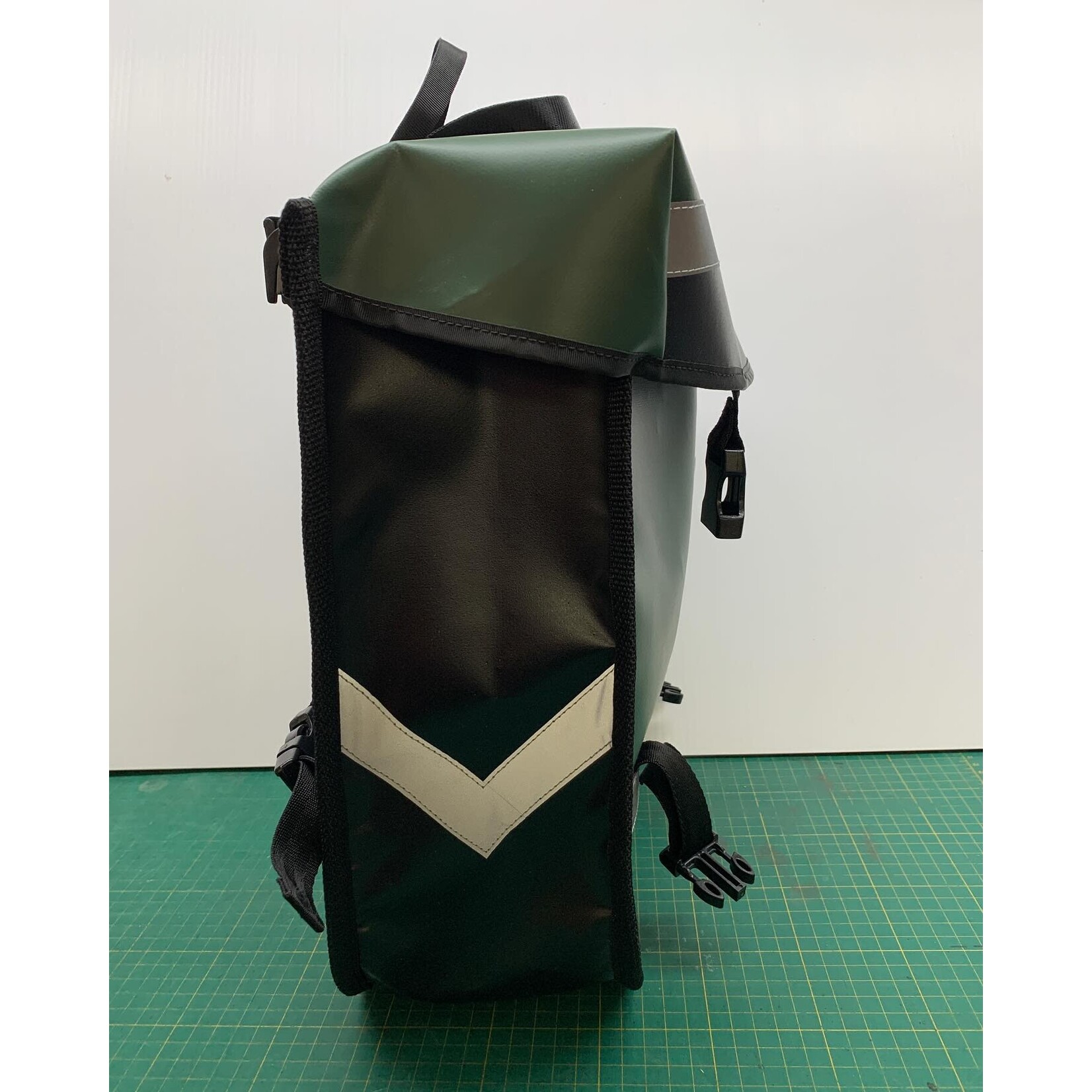 Snakebite Sac simple Classic Top