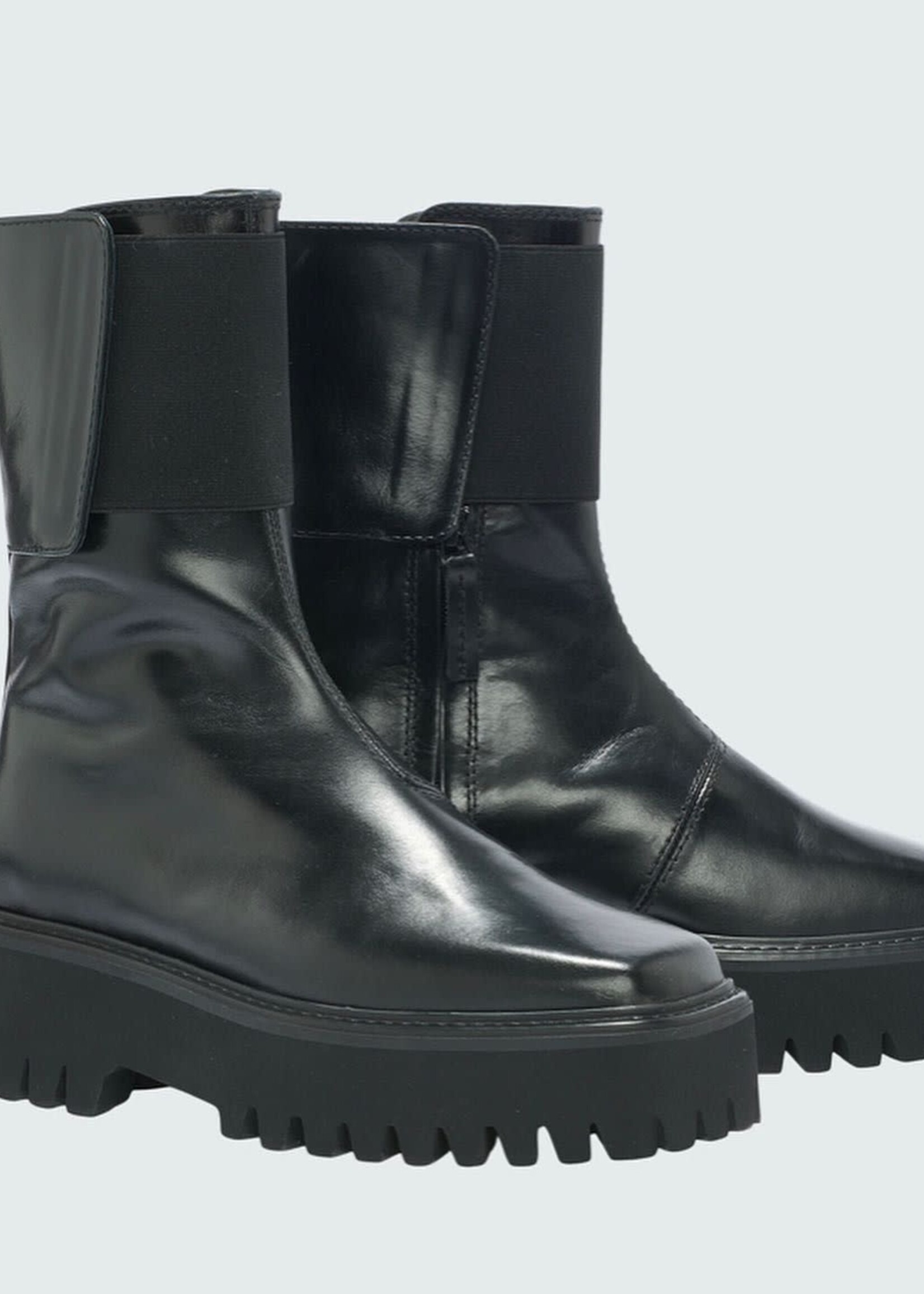 SCH SCH BOTA BOXING MOVE