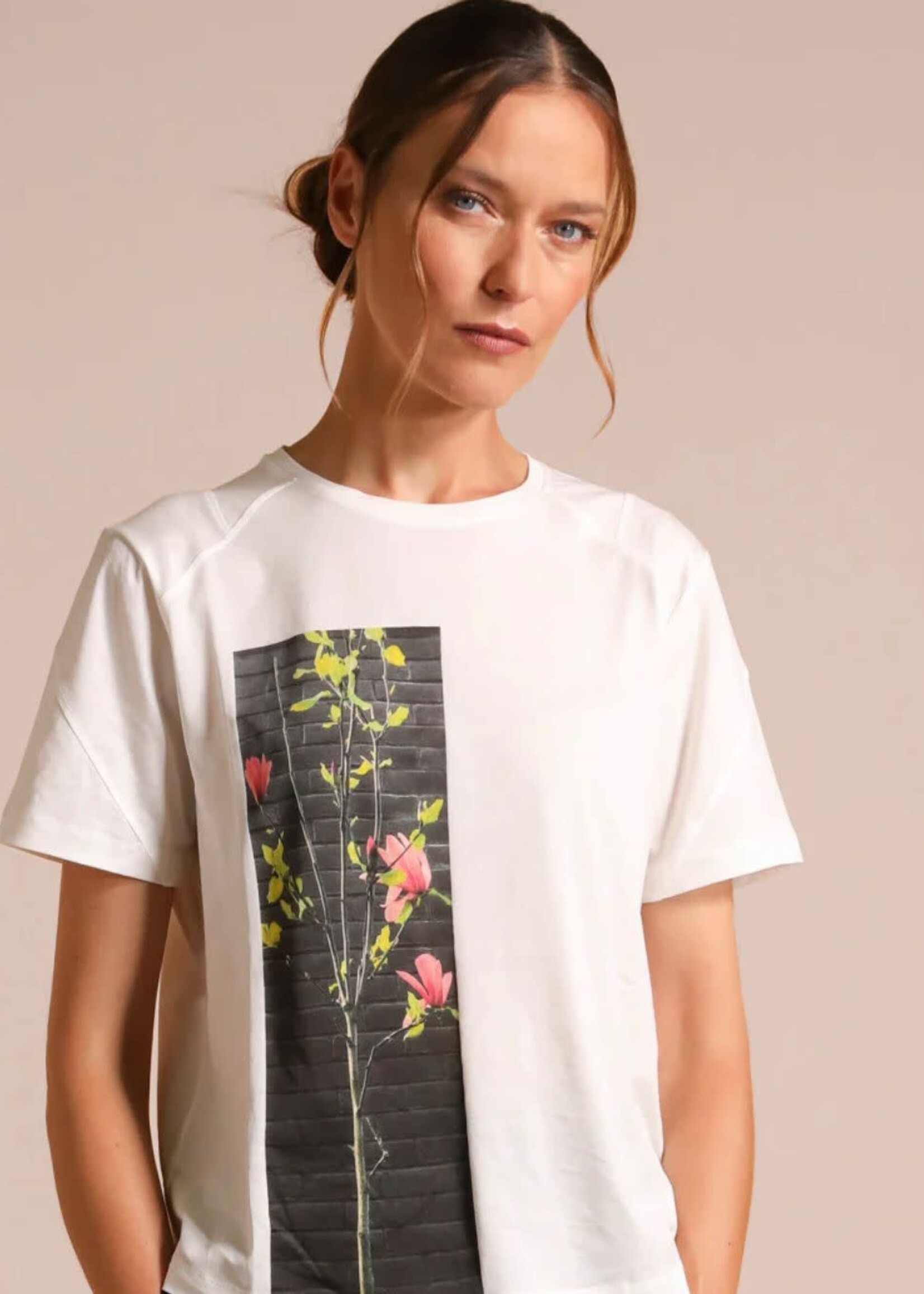 HI HI T-SHIRT FOUND OUT