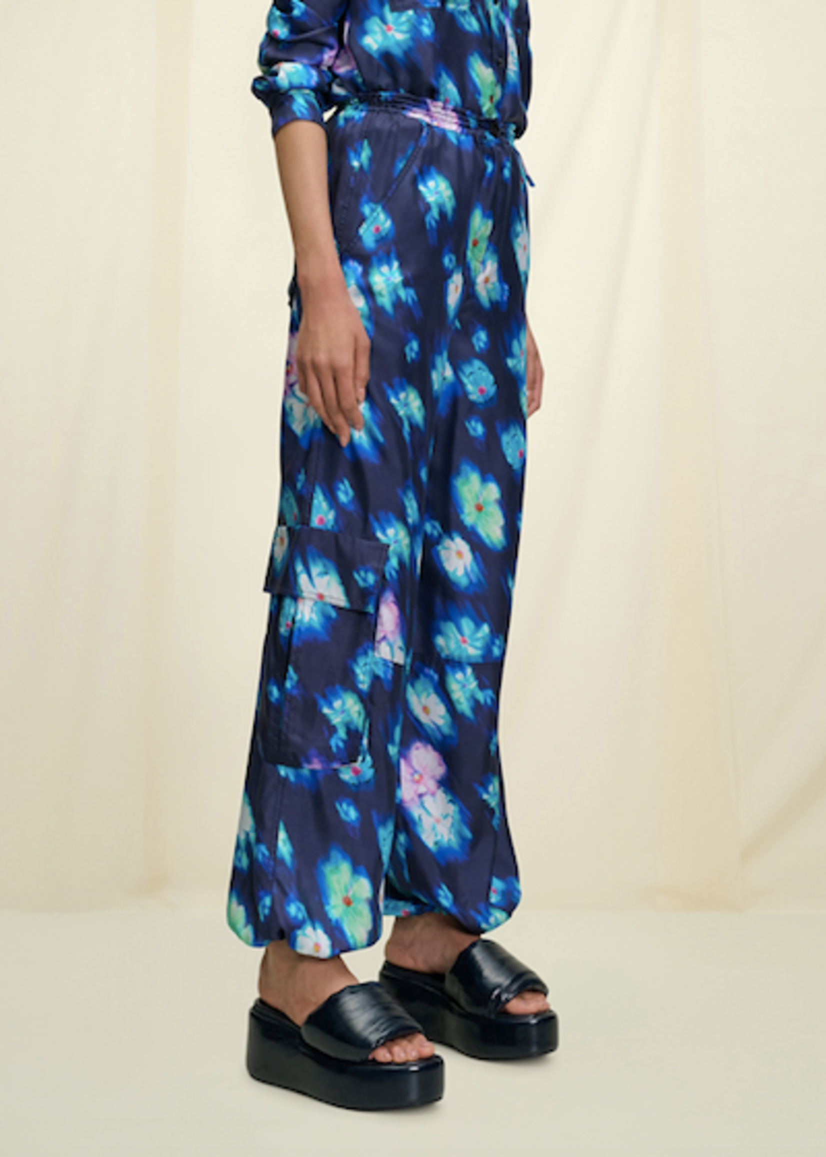 SCH SCH PANTALON NEON FLORALS