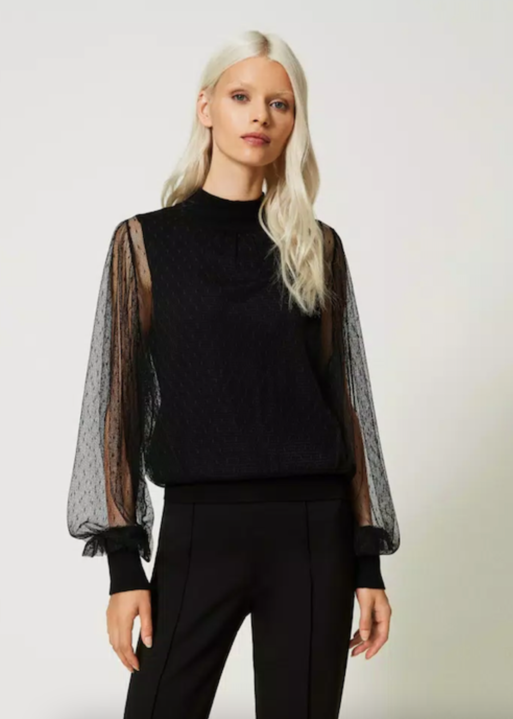 TW TW BLUSA PLUMETIS TULLE