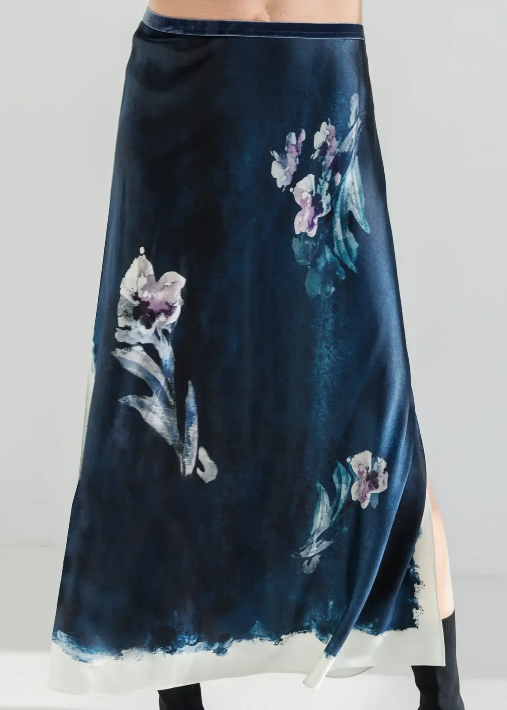 GO GO FALDA FLIRTY FLORAL